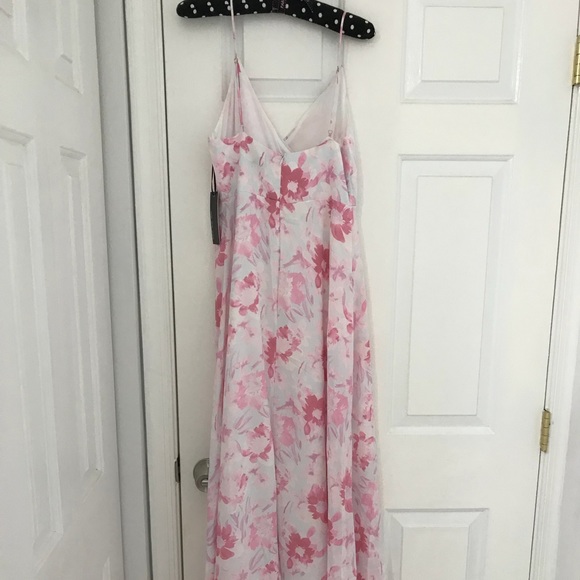 Lulu’s floral maxi length dress, size M, w/tags - Picture 3 of 4